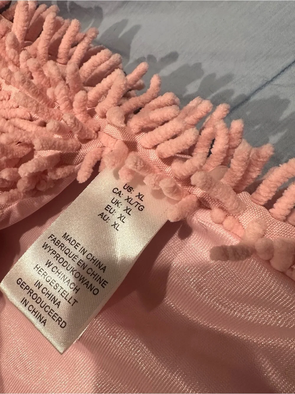 - Soft Chenille wash met pink pig dog costume